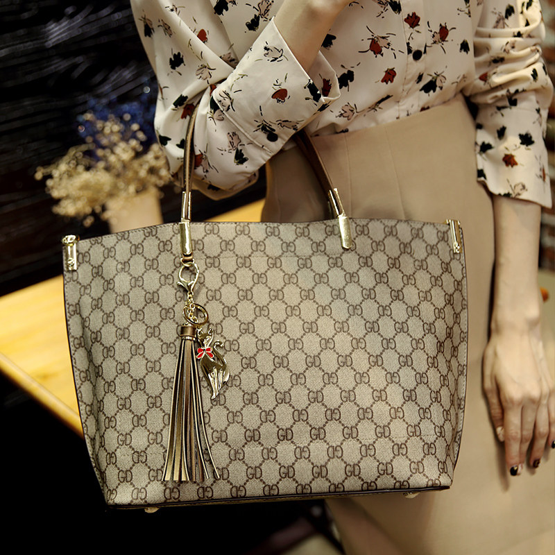 官方旗舰店官网小ck女包2020新款MK时尚单肩真皮手提包托特大包潮