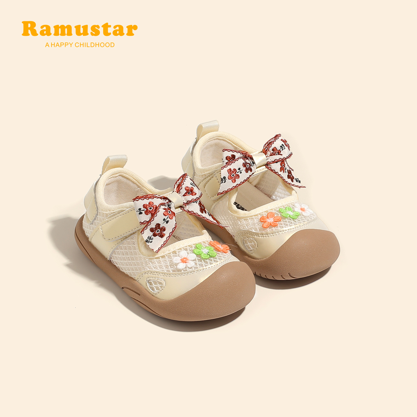 女宝宝春秋新款软底学步皮鞋