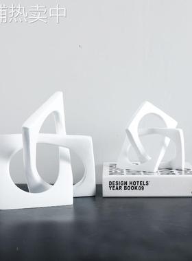 现代简约几何环形缠绕创意摆件客厅样板间售楼处软装饰品摆设