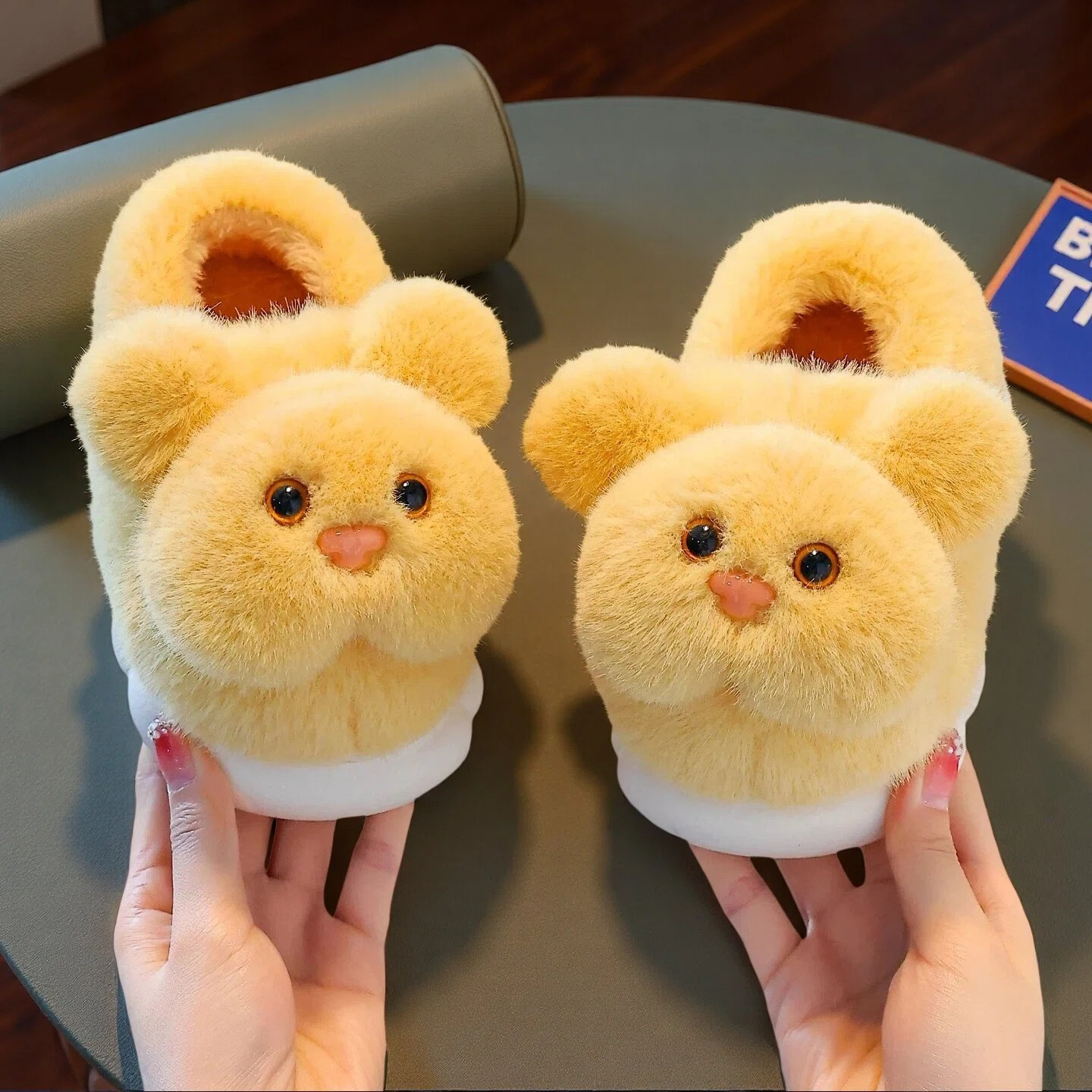 冬季男童加绒防滑软底棉靴