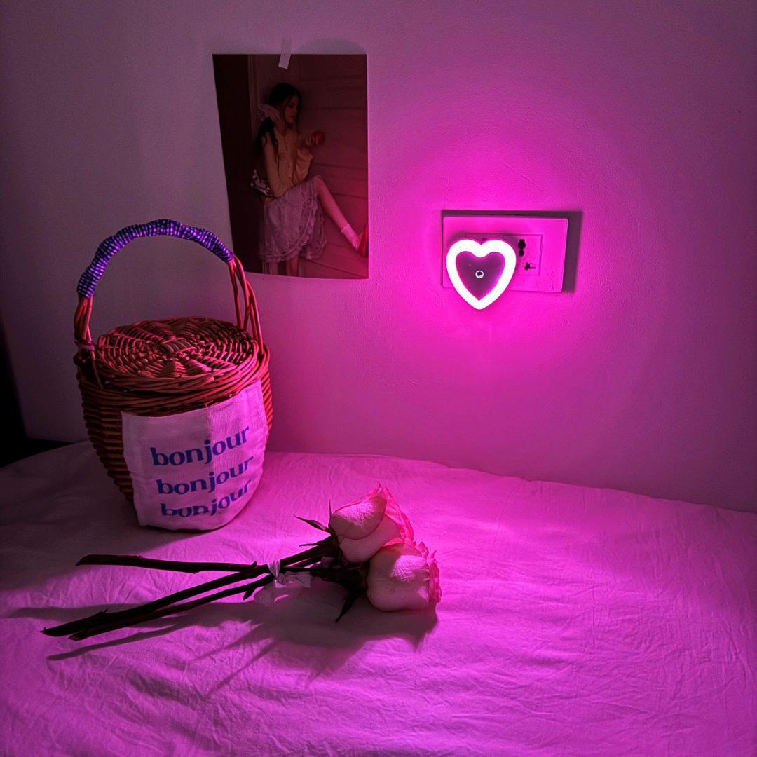 粉色氛围灯情调节能光控小夜灯