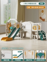 Маленький медведь желтый и зеленый вундеркингии портрет четыре