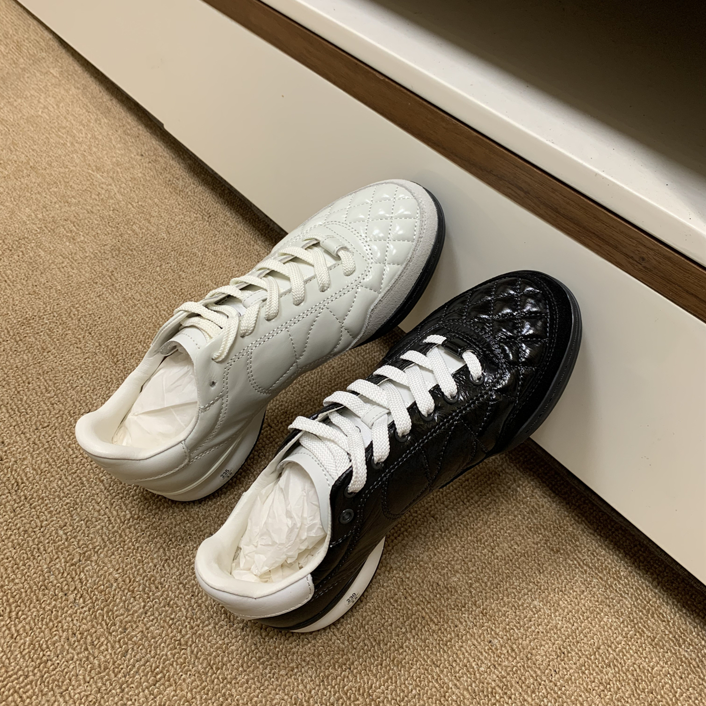 莞产~香奶奶德训鞋女格菱网球鞋