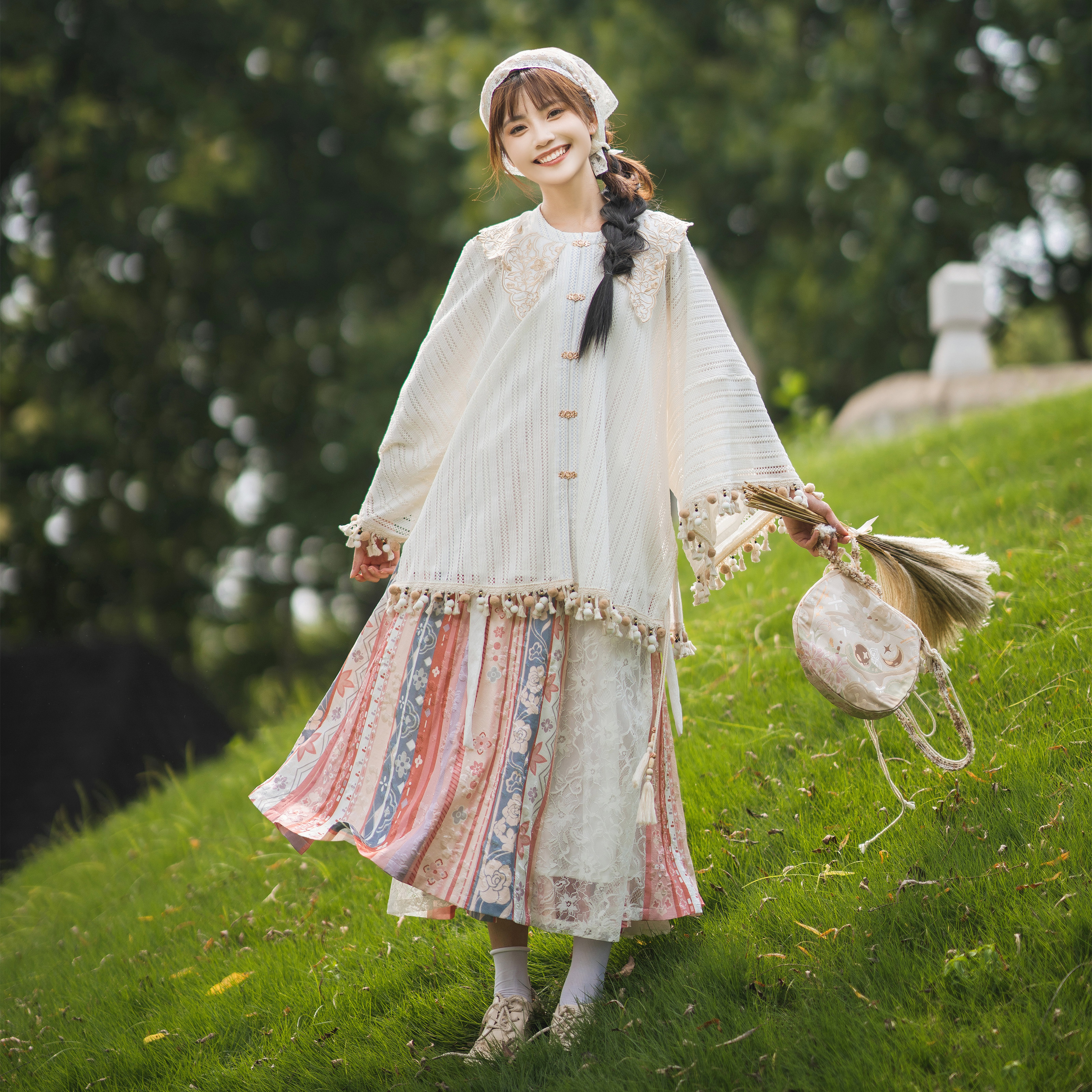 花朝记明唐汉服针织拼色汉服