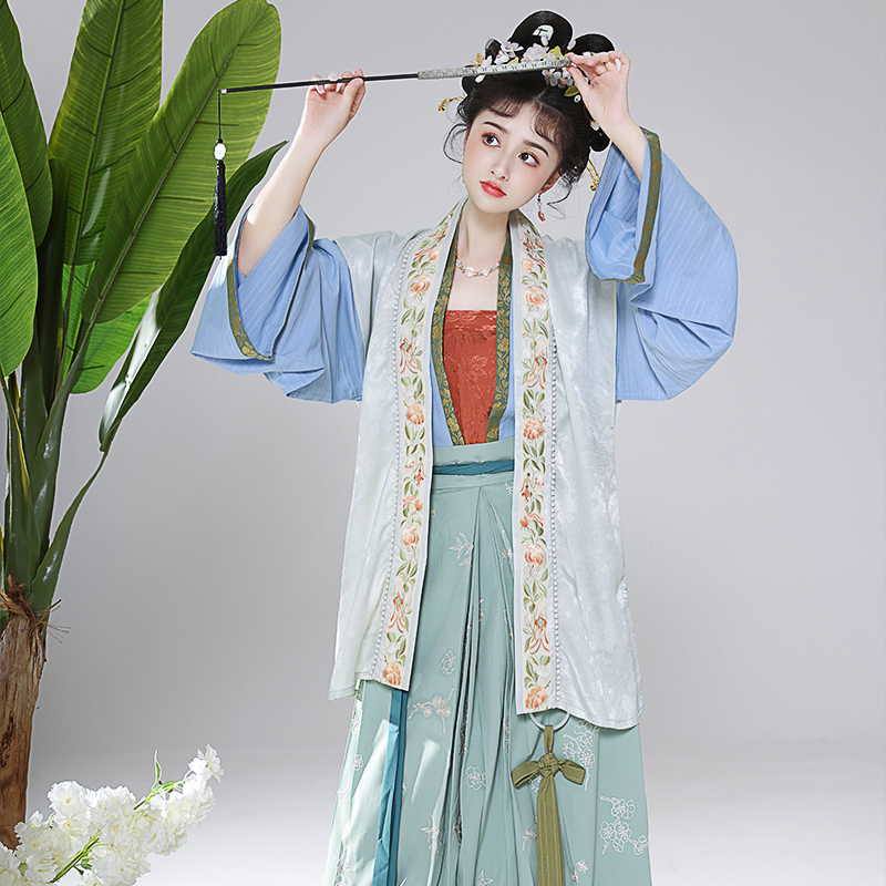 印金刺绣缘边传统宋制汉服