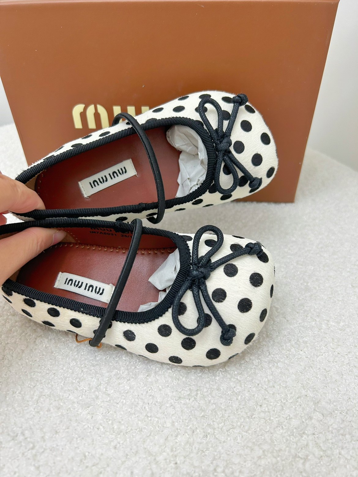 inuu2024年春季爆款波点蝴蝶结豆豆芭蕾舞鞋