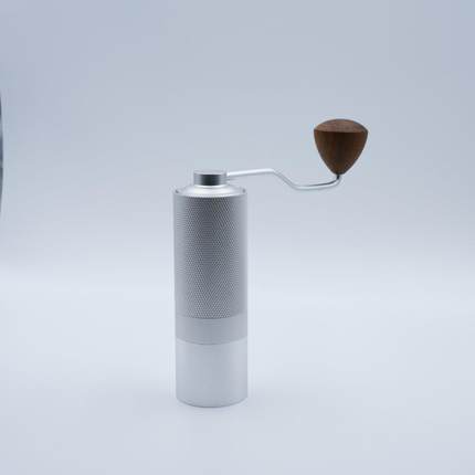 现货三段式2.0研磨器手动磨咖啡机 手摇磨豆机 CNC钢磨芯咖啡磨豆