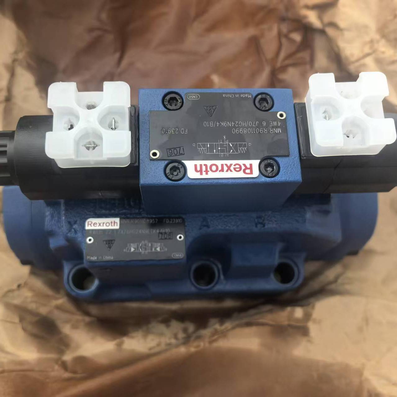 4WEH16G72/6EG24N9ETK4P4.5 德国力士乐电液阀 .Rexroth换向阀