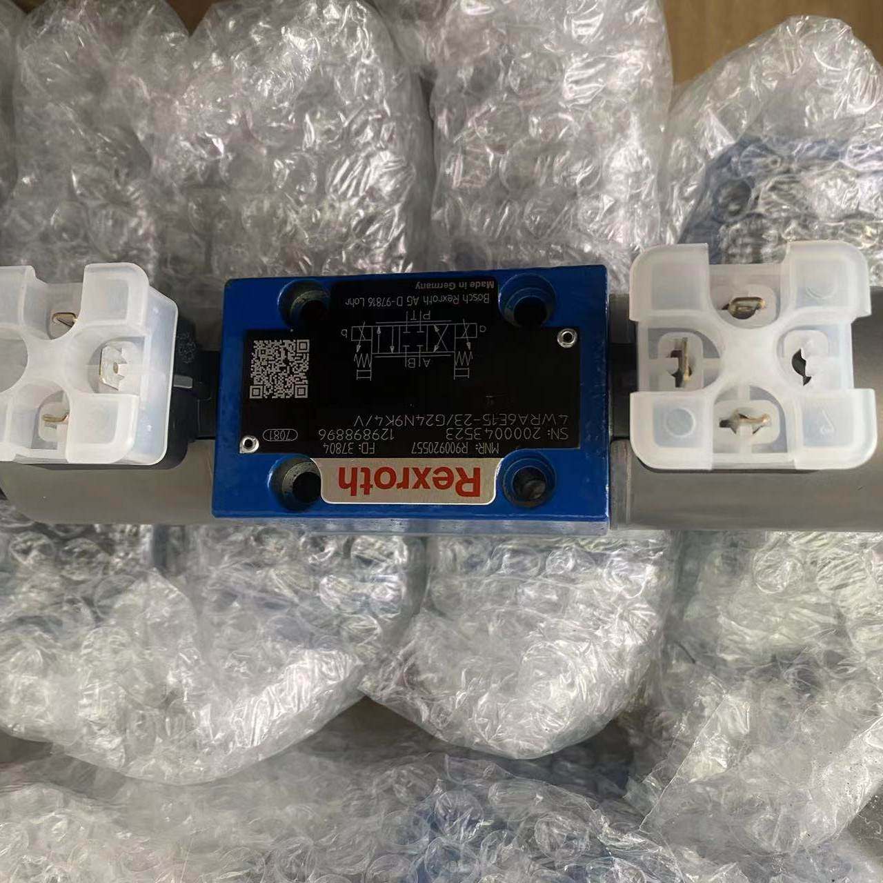 力士乐液压电磁阀4WE10E50/EW230N9K4/M换向阀4WE10E50/EG24N9K/M,玩具/童车/益智/积木/模型,空气动力玩具,淘宝优惠券,粉丝福利购,淘宝优惠卷