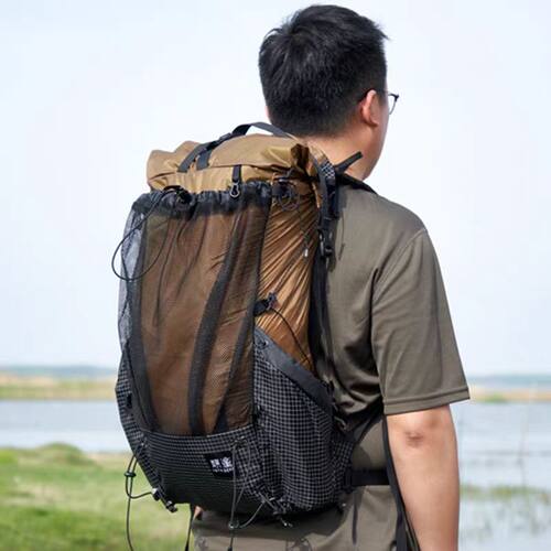 静星见山登山包露营双肩包