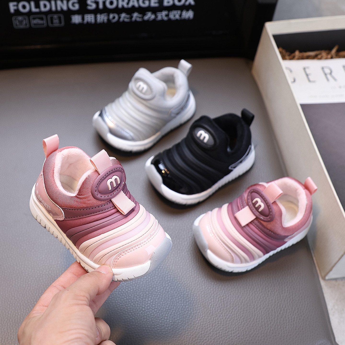 女宝宝毛毛虫鞋子秋冬