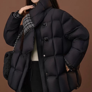 一善小众设计2025新款方格泡芙保暖羽绒服外套(配格子围巾)251012