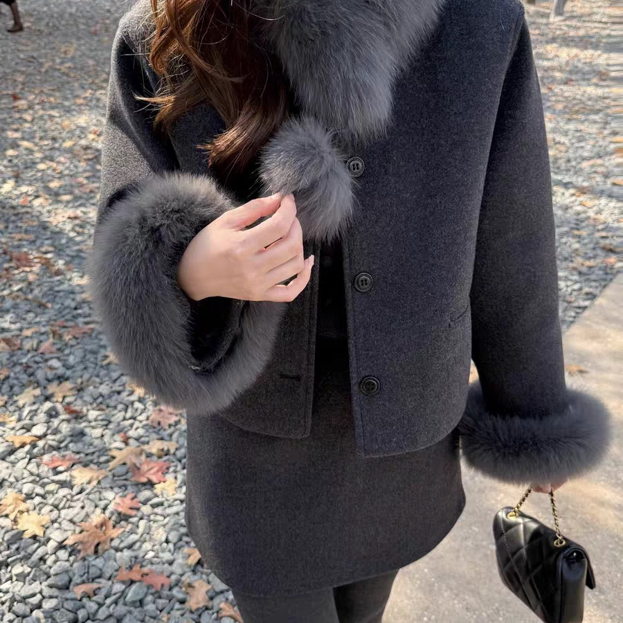 一善家质百搭保暖羽绒服外套(配可拆卸真狐狸毛毛领,袖口毛)MG3