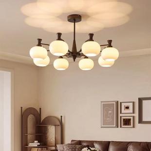 the American Middle The living Wind room. chandeliers