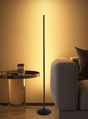 A stand-alone bedroom lamp with an extremely simple corner l