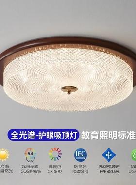 The middle-winded bedroom snorts high-end light about Americ