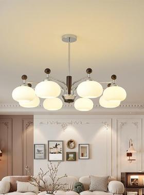 U.S. living room chandeliers, antiquated walnut tomatoes.