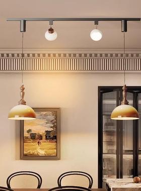 The old chandeliers in the old bed-head chandeliers shut dow