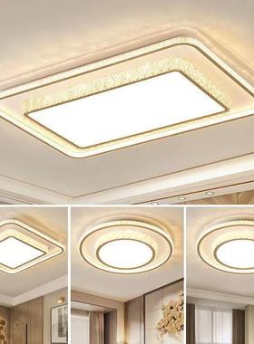 The living room lamp is light and luxurious.