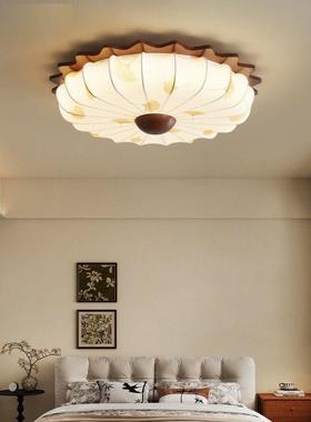 French repeat bedroom lights sucking on the penthouse lights