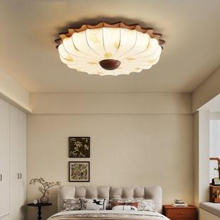 lights bedroom sucking penthouse French the repeat