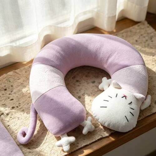 非遗系列织梦猫侗锦U型颈枕