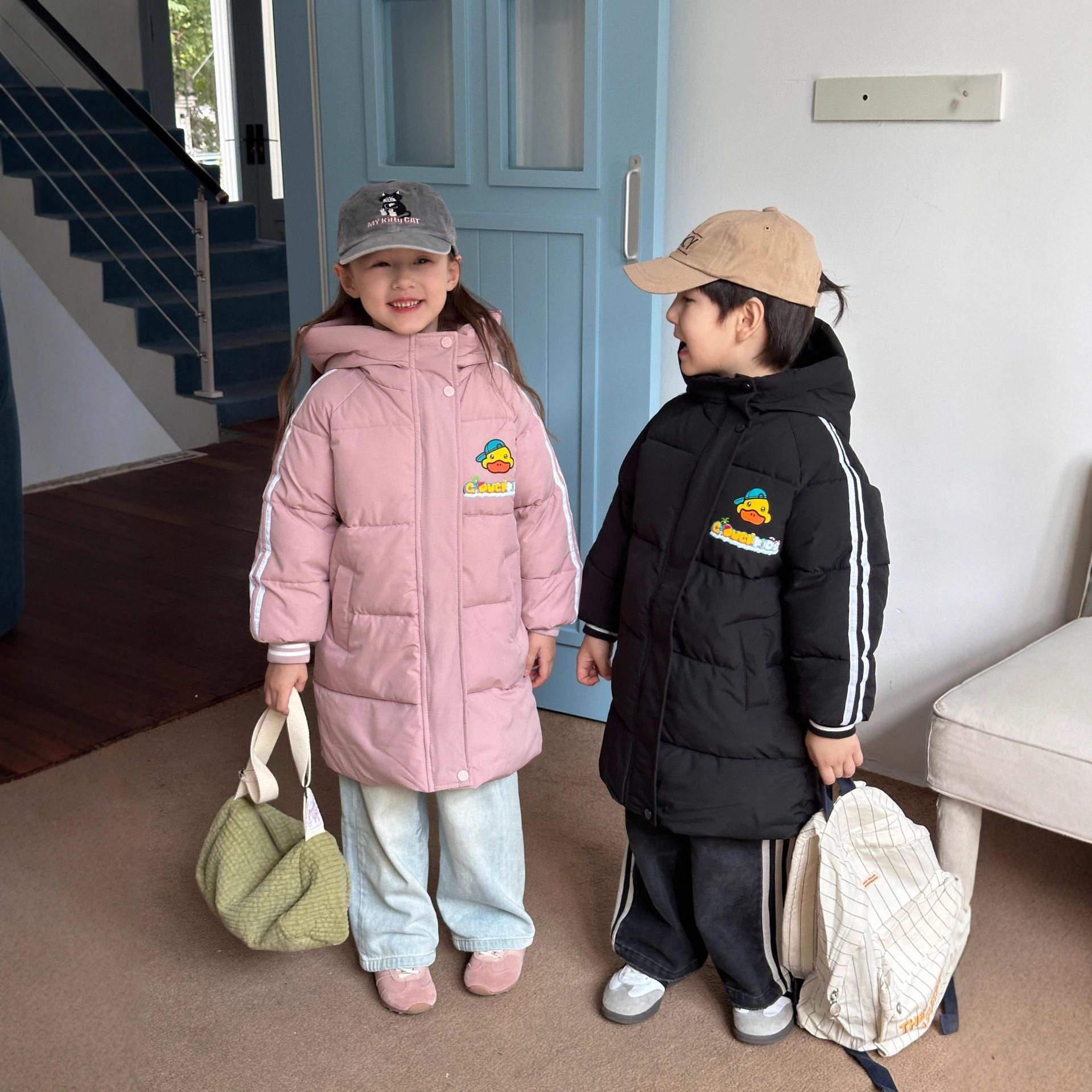 小黄鸭中长款棉服男女宝宝中大童冬季长款棉袄保暖加厚连帽外套