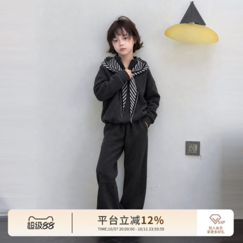 ei童装女童加厚保暖套装