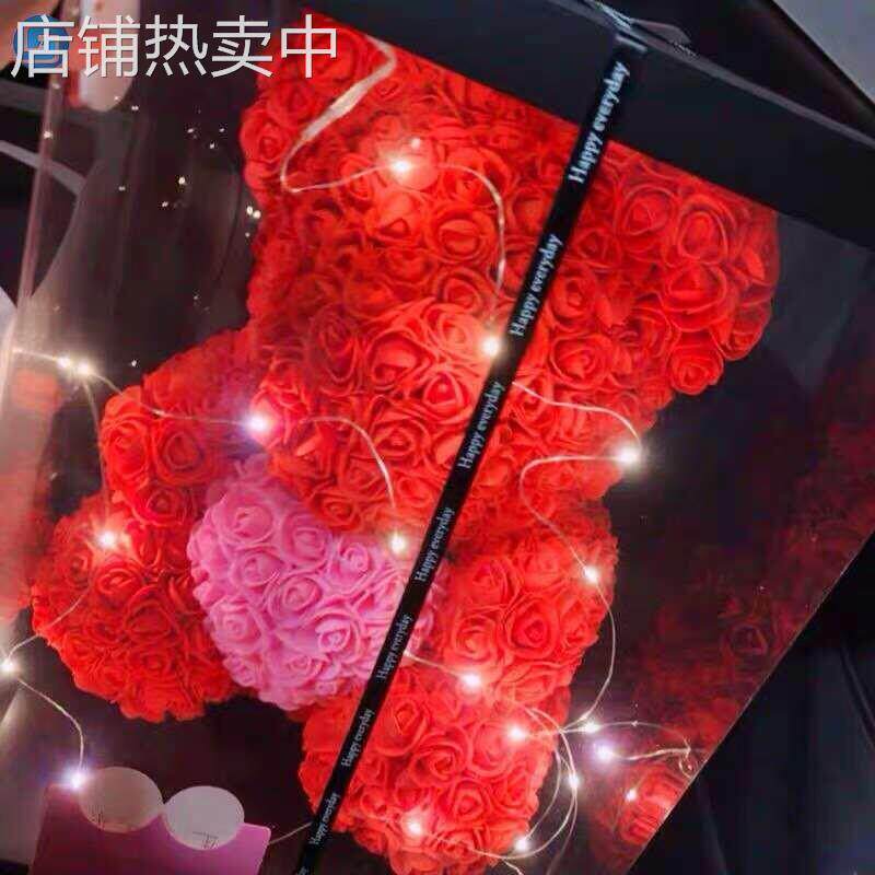 红熊饰品告白花店玫瑰熊可爱熊玫瑰花熊端红玫瑰装饰。生日熊