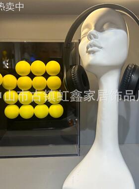 简约现代长脖子人物耳机摆件轻奢高档摆件客厅玄关室内书房装饰品