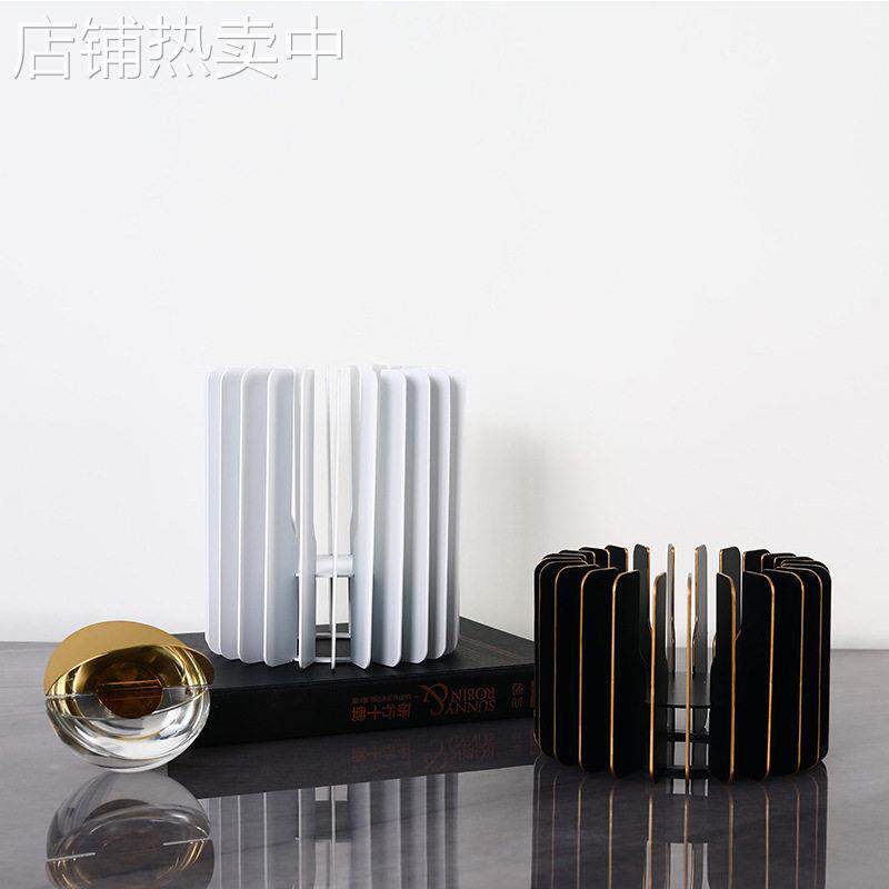 北欧轻奢浪漫烛光晚餐蜡烛台摆件现样板房创意复古家用装饰品