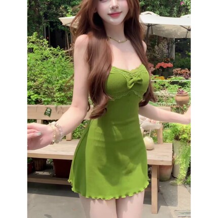 法式复古纯欲甜心绿色蝴蝶结吊带连衣裙收腰显瘦遮肉度假风