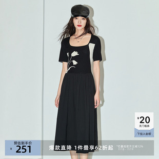 女装 LILY奥莱夏款 浪漫复古气质方领针织拼接高腰连衣裙小黑裙女