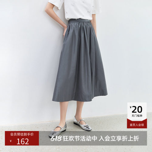 精致褶皱设计 修饰腰部曲线