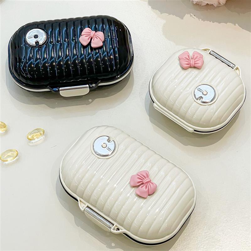 日本便携药盒一周七天药品