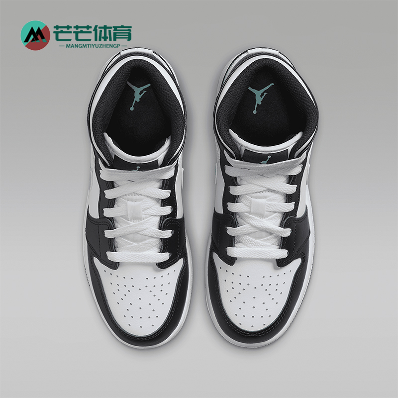 耐克经典大童运动篮球鞋