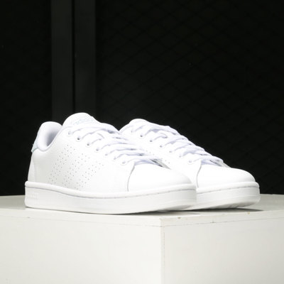 休闲鞋Adidas/阿迪达斯