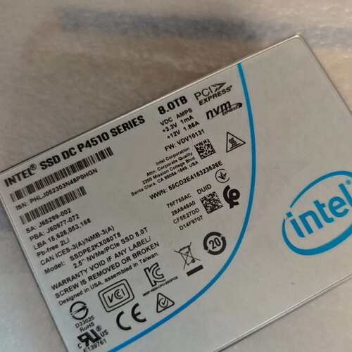特价出 英特尔p4510 8T U.2 零售版(议价）