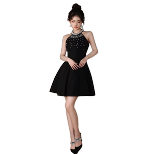 小个子晚礼服高端轻奢小众2026新款高级感黑色挂脖短款生日宴会女