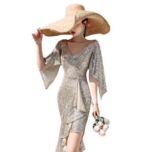 洋装小晚礼服连衣裙高定轻奢小众高端银色小个子主持人礼服女夏季