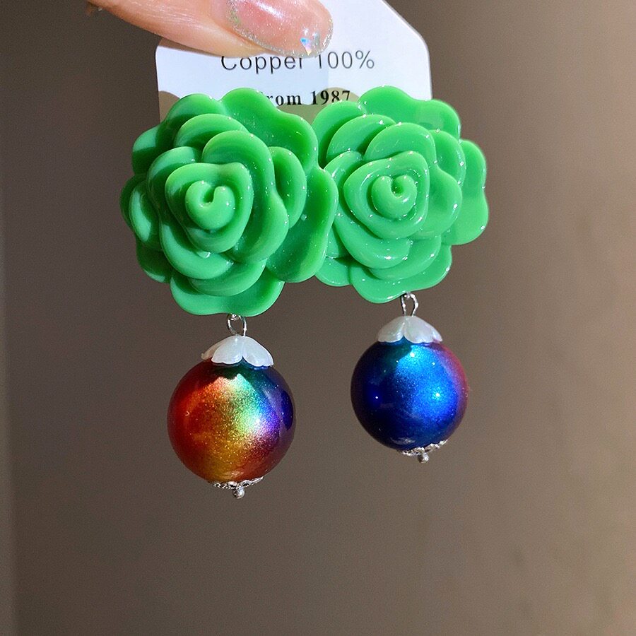 中古夸张绿色花朵耳朵复古油画风花瓣耳饰渐变不规则彩色圆球耳环