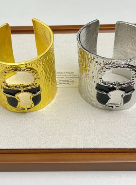 法式高级经典轻奢钥匙孔手镯珐琅褶皱肌理感黑金滴油开口手环53