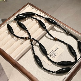 设计缠绕双层叠戴简约黑色水晶石长条玛瑙串珠项链马眼毛衣链75