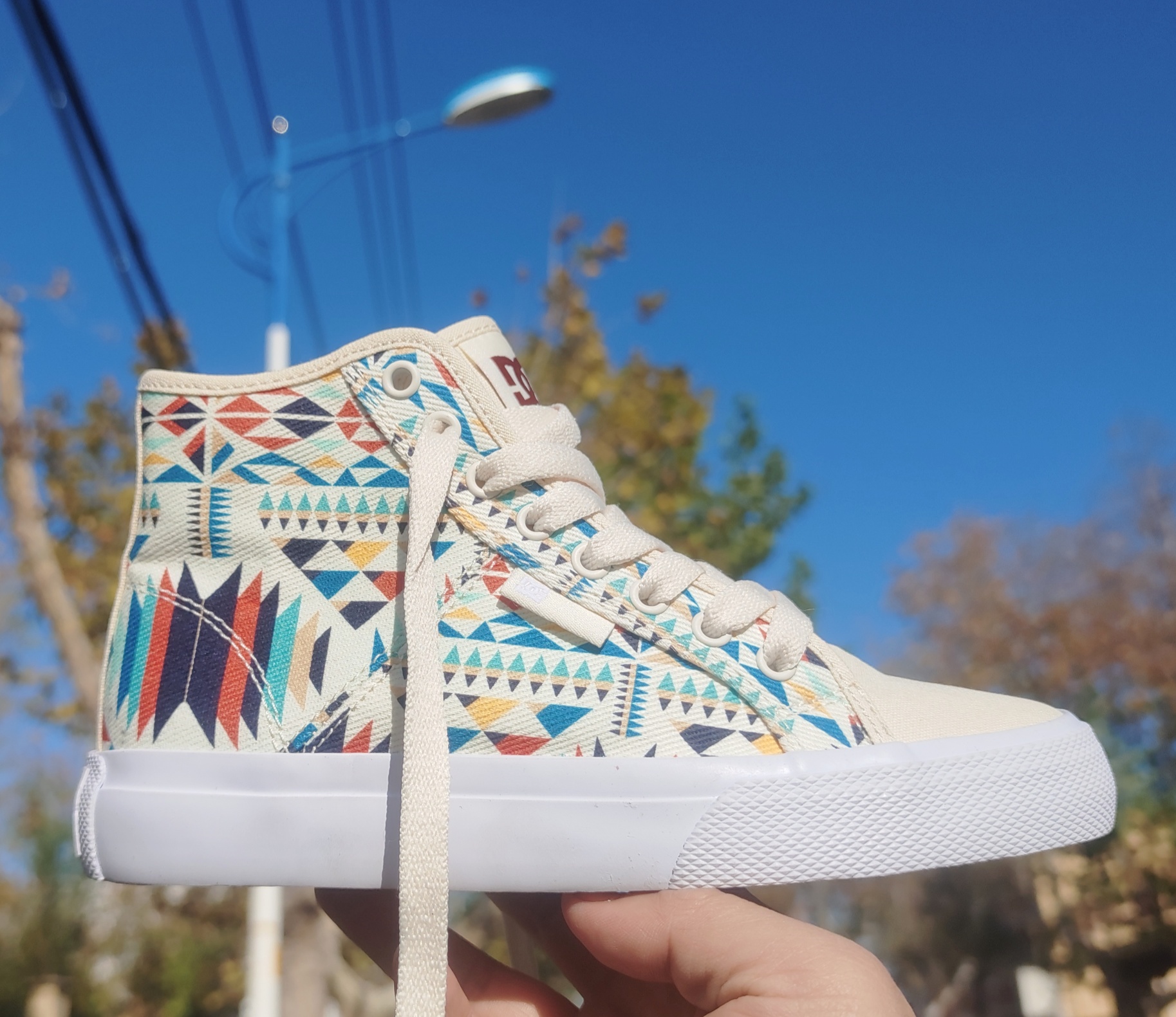 外贸原单库存尾货 帆布鞋 半高帮米色+花色 男女帆布鞋板鞋滑板鞋