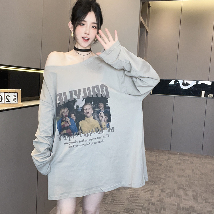 长袖T恤女2026春季新款美式撞色拼接人物字母印花中长款宽松上衣