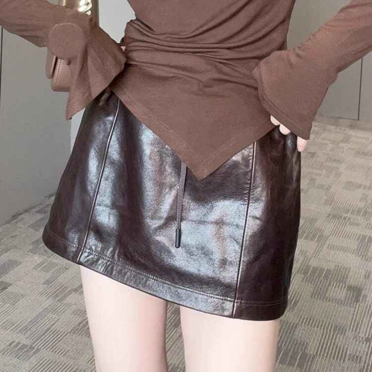 皮裙女2024秋季新款欧洲站纯色抽绳短款裙子松紧腰半身裙宽松短裙