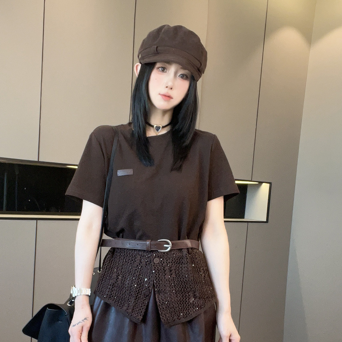 短袖T恤女2026秋季新款纯色针织拼接腰带收腰打底衫半袖圆领上衣