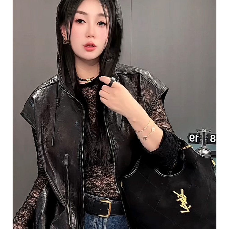 皮马甲女2024秋季新款欧洲站纯色绵羊皮外套抽绳连帽上衣
