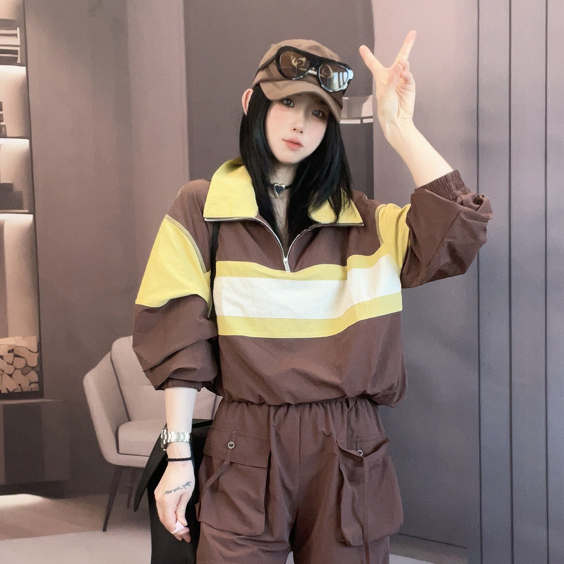 撞色半拉链长袖上衣高腰阔腿短裤运动套装两件套女2026秋季新款