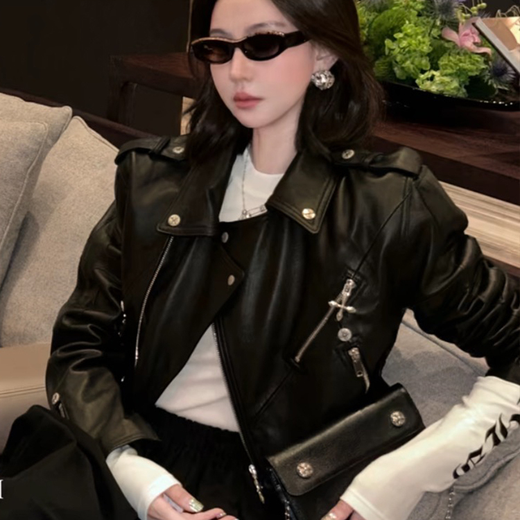皮衣女2025秋季新款机车风纯色绵羊皮皮夹克翻领真皮外套长袖上衣